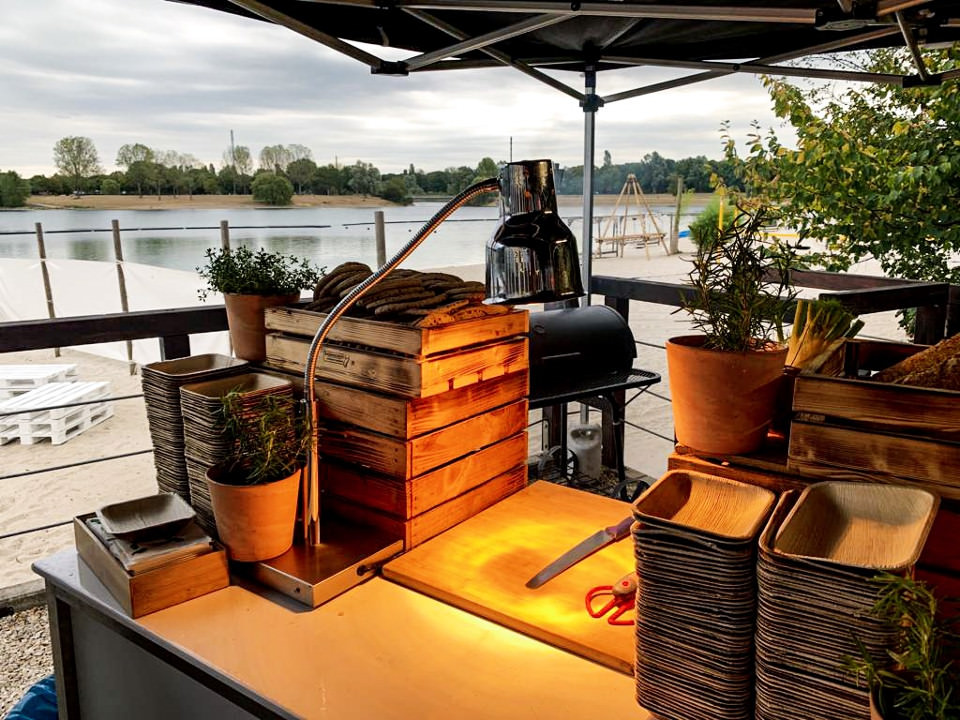 Stockbrot und BBQ: Die perfekte Kombi!